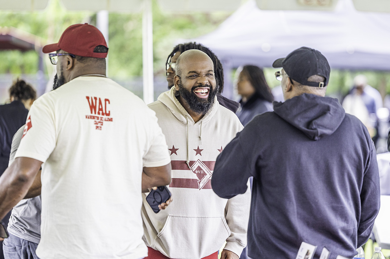 More than 170 people braved the rain to join DCHA staff for a fun-filled day with their family, friends and neighbors. Partygoers enjoyed food, live music, games, face painting, bounce houses and more. The block party also allowed people to connect and strengthen community bonds. 